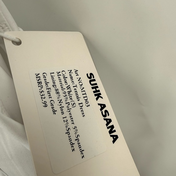 Suhk Asana Womens White Tennis Dress Built In Bra And Shorts Size Small Pockets - Picture 4 of 11